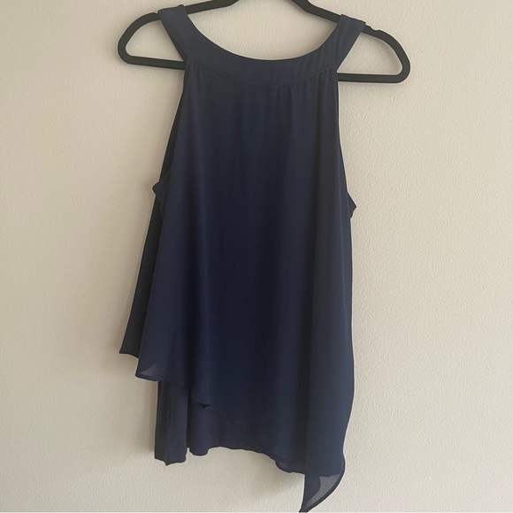 IZ BYER | Sleeveless top blouse shirt asymmetrical Flowy layered top. Size XL - Picture 2 of 5